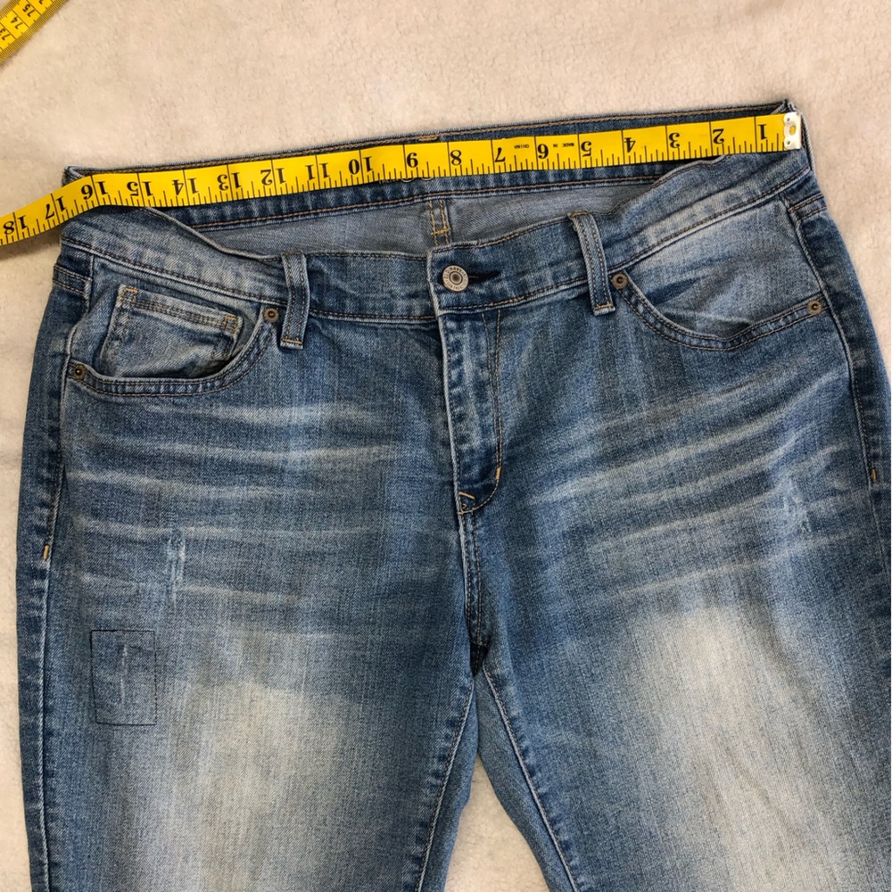 Old Navy GUC Medium Wash Denim The LE Boyfriend Cropped Jeans size 12 - Picture 6 of 9